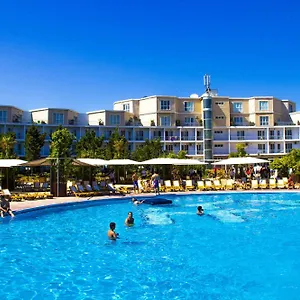 https://af-hotel-aquapark.aboutbakuhotels.com